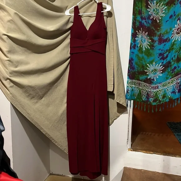 Prom dress - Picture 2 of 3